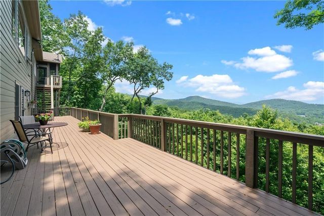72 Wild Cherry Lane, Big Canoe, GA 30143
