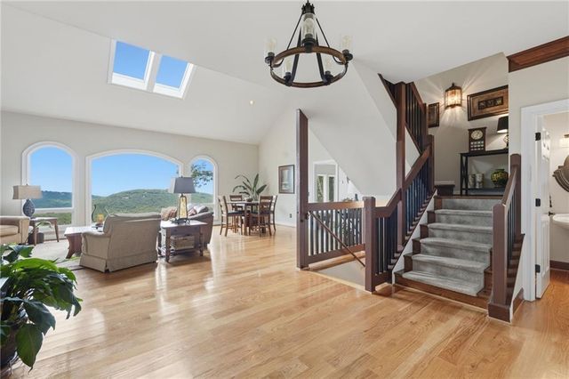 72 Wild Cherry Lane, Big Canoe, GA 30143