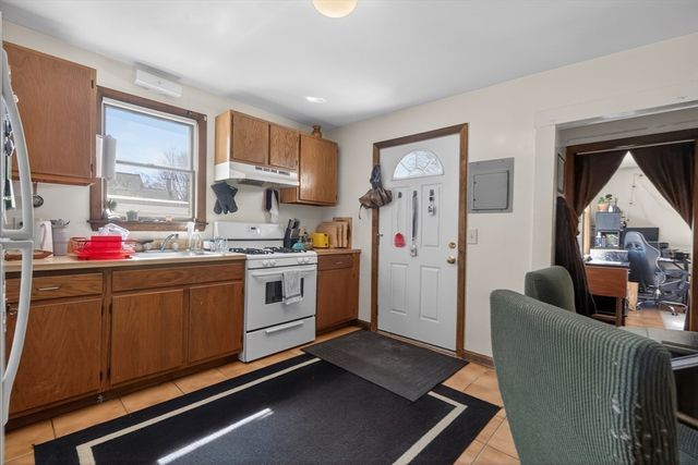 227-229 Newton Street, Waltham, MA 02453