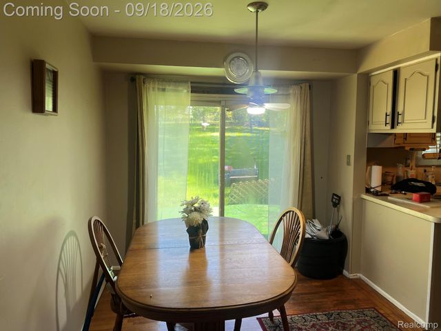 1490 Autumn Drive, Flint Charter Township, MI 48532