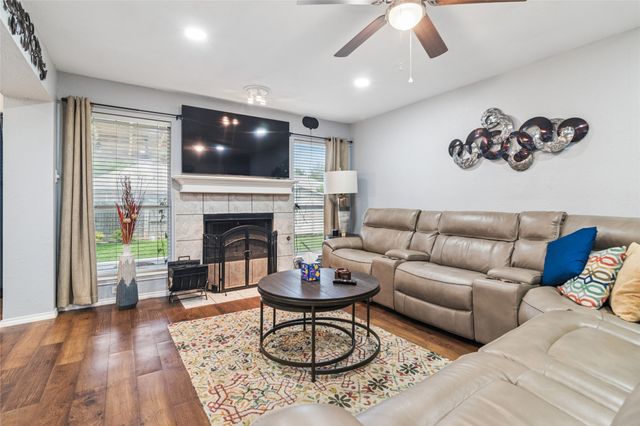522 Pinto Lane, Forney, TX 75126