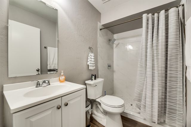 533 Harvest Hill Street, Lewisville, TX 75067