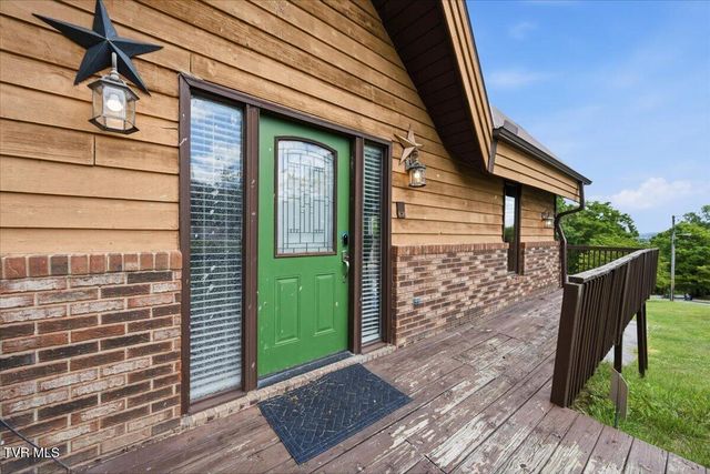 1027 Fain Avenue, Kingsport, TN 37660