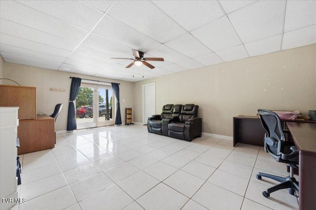 1027 Fain Avenue, Kingsport, TN 37660