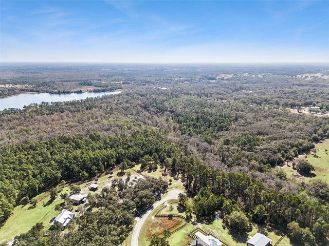 22271 DEER PARK AVENUE, Eustis, FL 32736