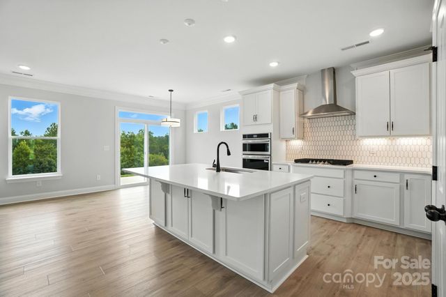 130 Longwood Road, Mooresville, NC 28115