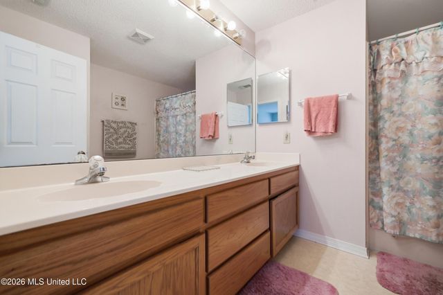 8854 Kipapa Way, Diamondhead, MS 39525