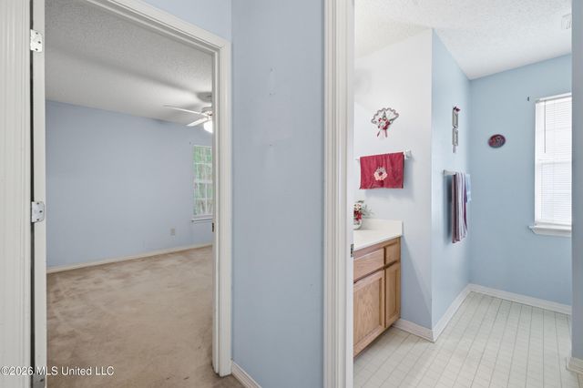 8854 Kipapa Way, Diamondhead, MS 39525
