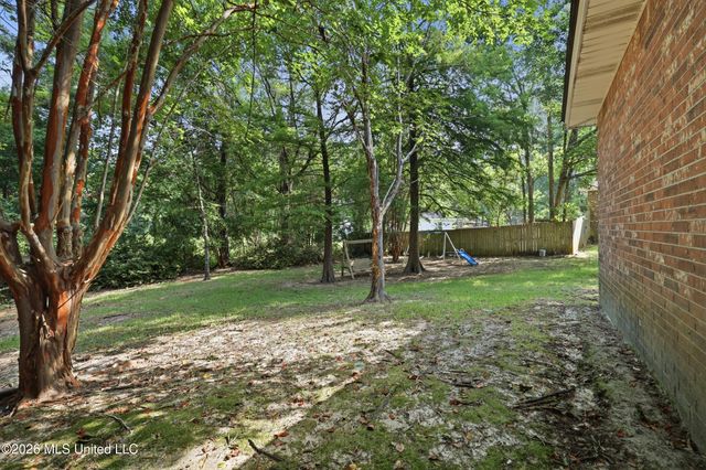 8854 Kipapa Way, Diamondhead, MS 39525