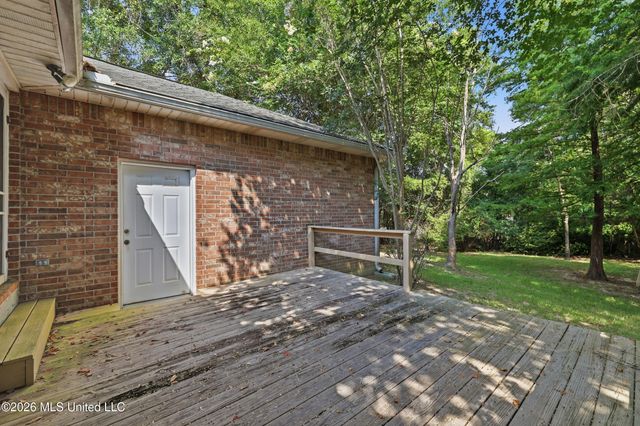 8854 Kipapa Way, Diamondhead, MS 39525