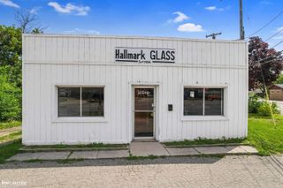 32540 Utica Road, Fraser, MI 48026