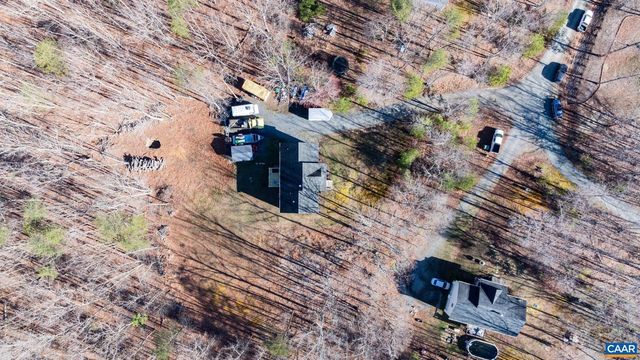 120 OAK FOREST LN, Louisa, VA 23093