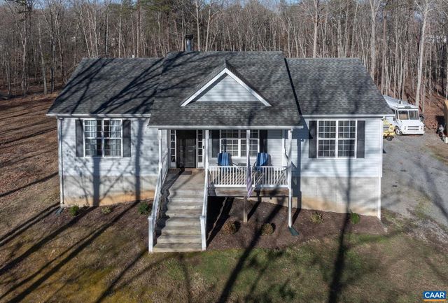 120 OAK FOREST LN, Louisa, VA 23093