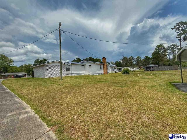 1817 Southern Acres Loop, Dillon, SC 29536