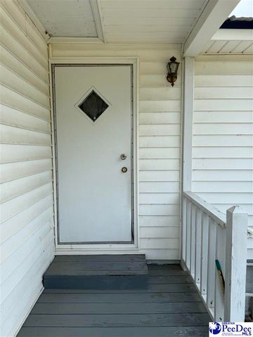 1817 Southern Acres Loop, Dillon, SC 29536