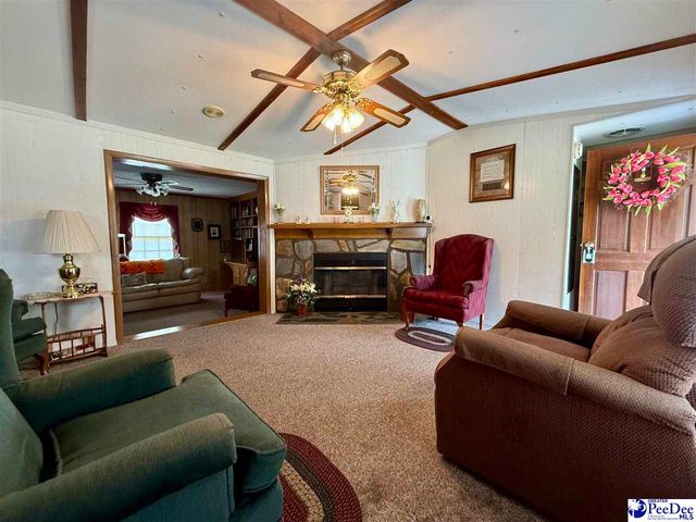 1817 Southern Acres Loop, Dillon, SC 29536
