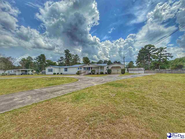 1817 Southern Acres Loop, Dillon, SC 29536
