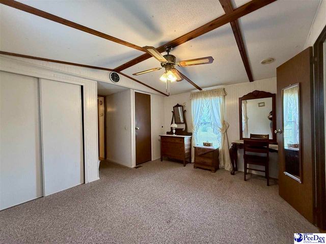 1817 Southern Acres Loop, Dillon, SC 29536
