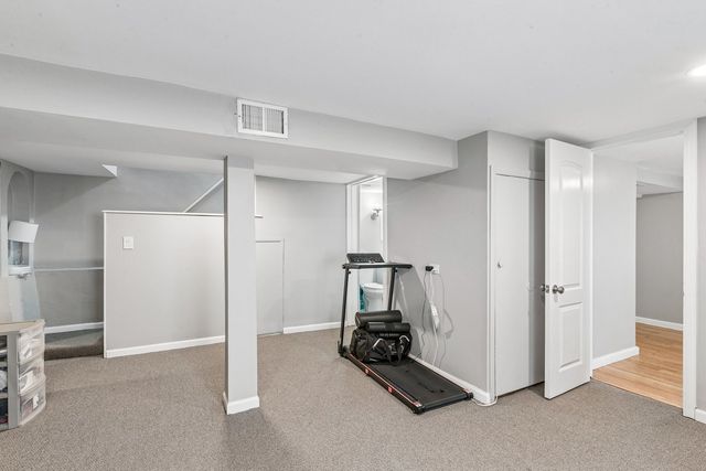 1040 Dunlop Avenue, Forest Park, IL 60130
