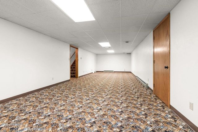 3300 N LAWE STREET, Appleton, WI 54911