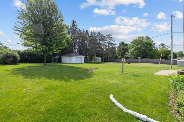 3300 N LAWE STREET, Appleton, WI 54911