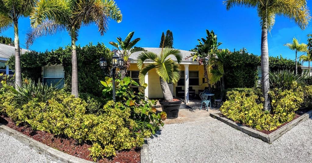 42 SOMERSET STREET, Clearwater Beach, FL 33767