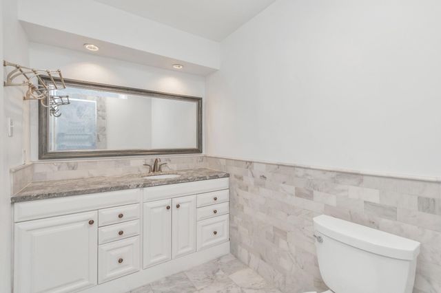 3934 Roseland Street, Houston, TX 77006