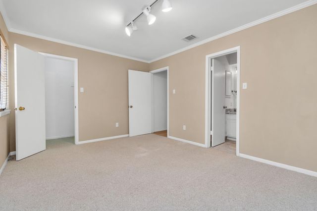 3934 Roseland Street, Houston, TX 77006