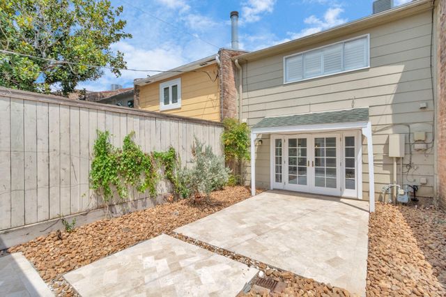 3934 Roseland Street, Houston, TX 77006