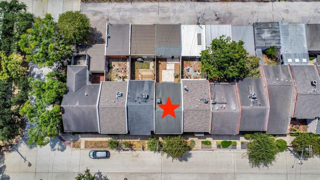 3934 Roseland Street, Houston, TX 77006