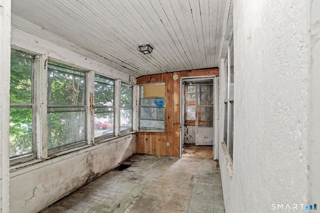 392 Hill Street, Waterbury, CT 06704