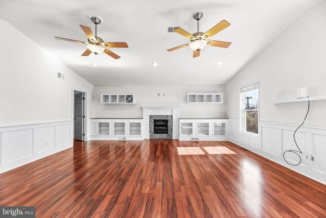 8499 SAINT ANDREWS DR, Chesapeake Beach, MD 20732