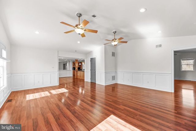 8499 SAINT ANDREWS DR, Chesapeake Beach, MD 20732
