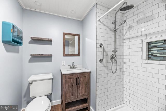8499 SAINT ANDREWS DR, Chesapeake Beach, MD 20732