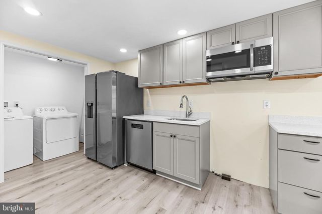 8499 SAINT ANDREWS DR, Chesapeake Beach, MD 20732