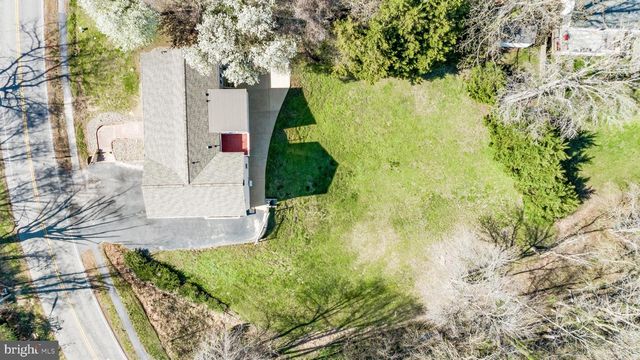 8499 SAINT ANDREWS DR, Chesapeake Beach, MD 20732