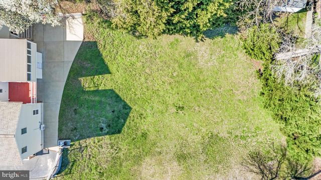 8499 SAINT ANDREWS DR, Chesapeake Beach, MD 20732