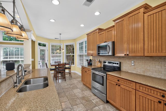 493 Madison Point Drive, Lexington, KY 40515