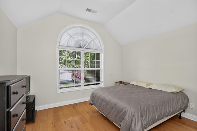 493 Madison Point Drive, Lexington, KY 40515