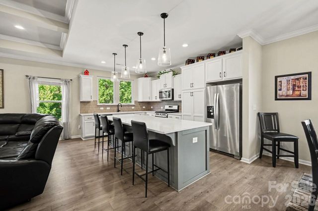 24562 Blue Heron Circle, Lancaster, SC 29720