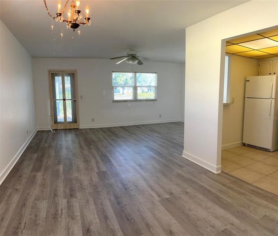 201 BEDFORD STREET 95, Sun City Center, FL 33573