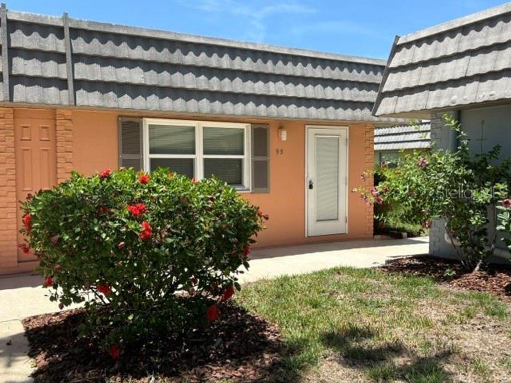 201 BEDFORD STREET 95, Sun City Center, FL 33573