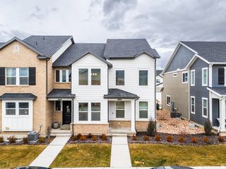 993 N WAYNE DR, Saratoga Springs, UT 84045