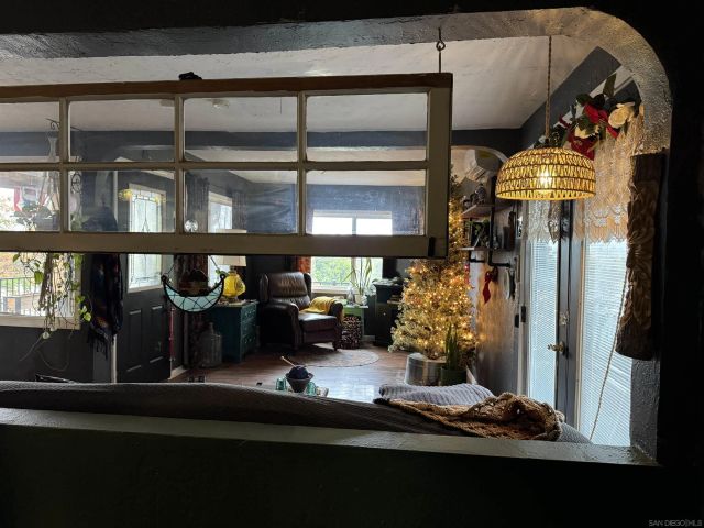 8468 Golden Ridge Rd, Lakeside, CA 92040