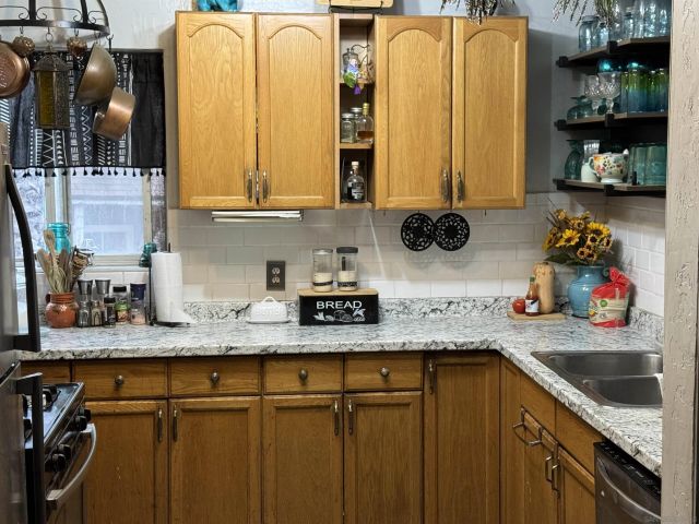 8468 Golden Ridge Rd, Lakeside, CA 92040