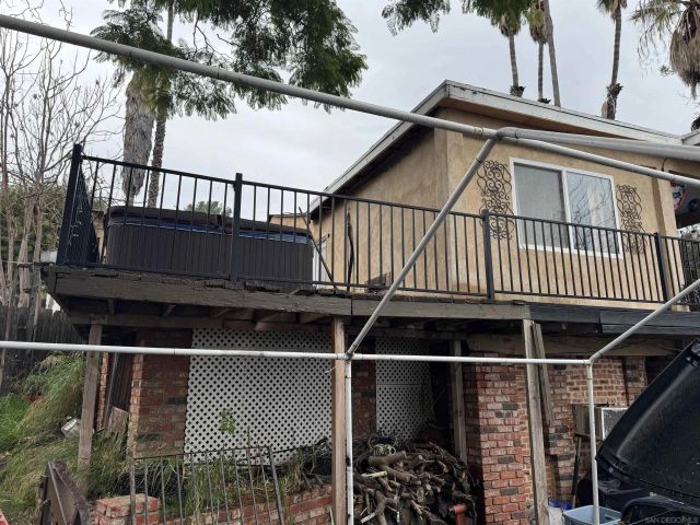 8468 Golden Ridge Rd, Lakeside, CA 92040