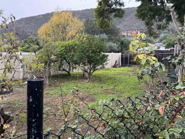 8468 Golden Ridge Rd, Lakeside, CA 92040