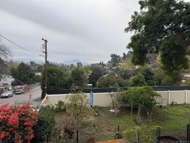 8468 Golden Ridge Rd, Lakeside, CA 92040