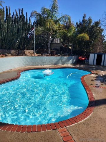 8468 Golden Ridge Rd, Lakeside, CA 92040