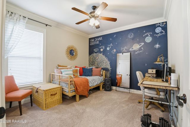 123 Autumnbrook Drive, Broussard, LA 70518